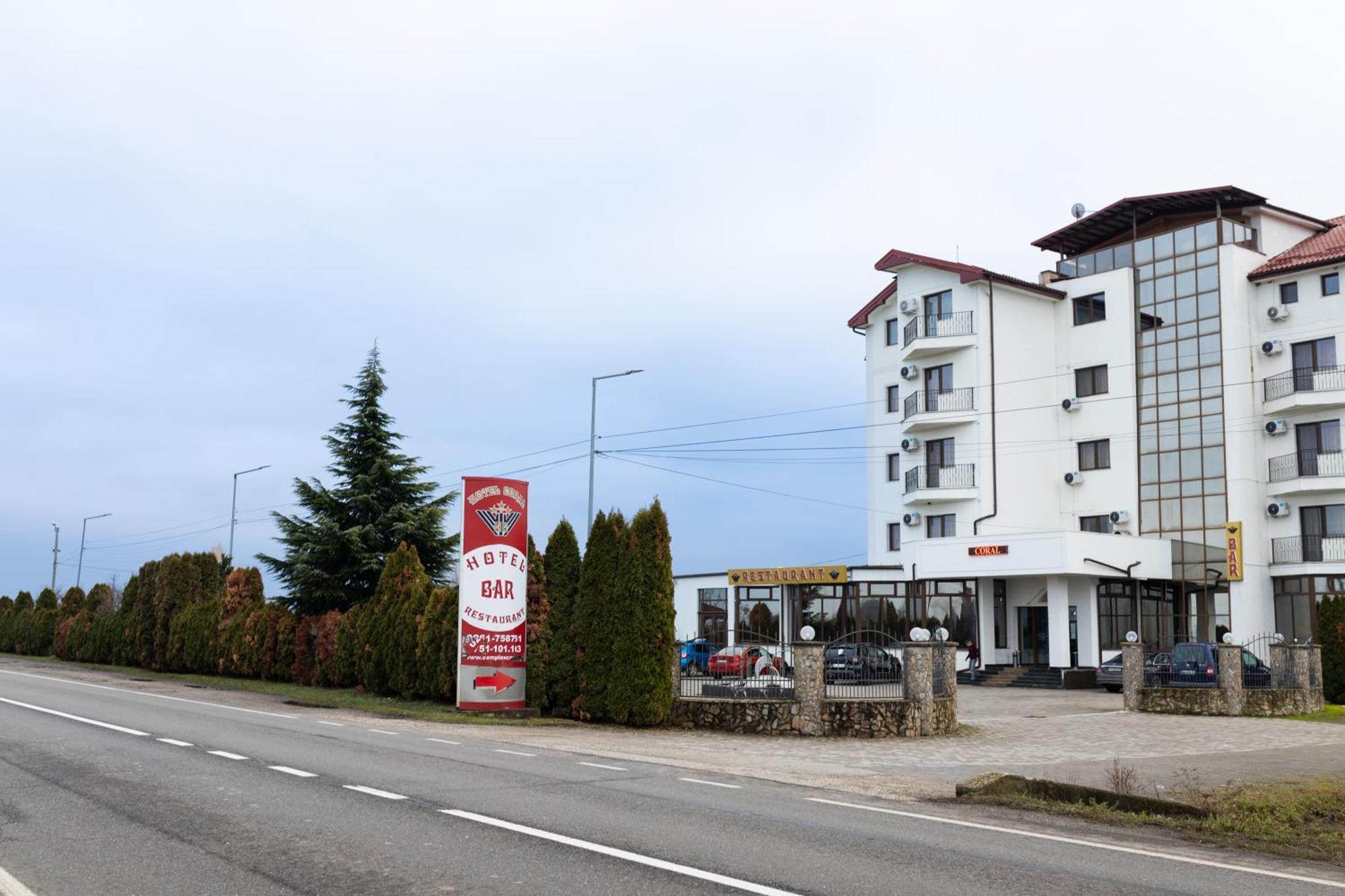 Hotel Coral Сату-Маре Екстер'єр фото